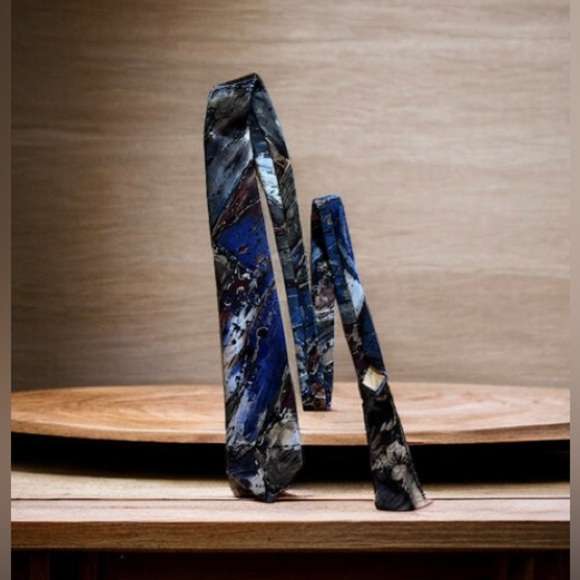 Italian All Silk Handmade Mens TIe 55" Colorful Tie - Picture 3 of 13